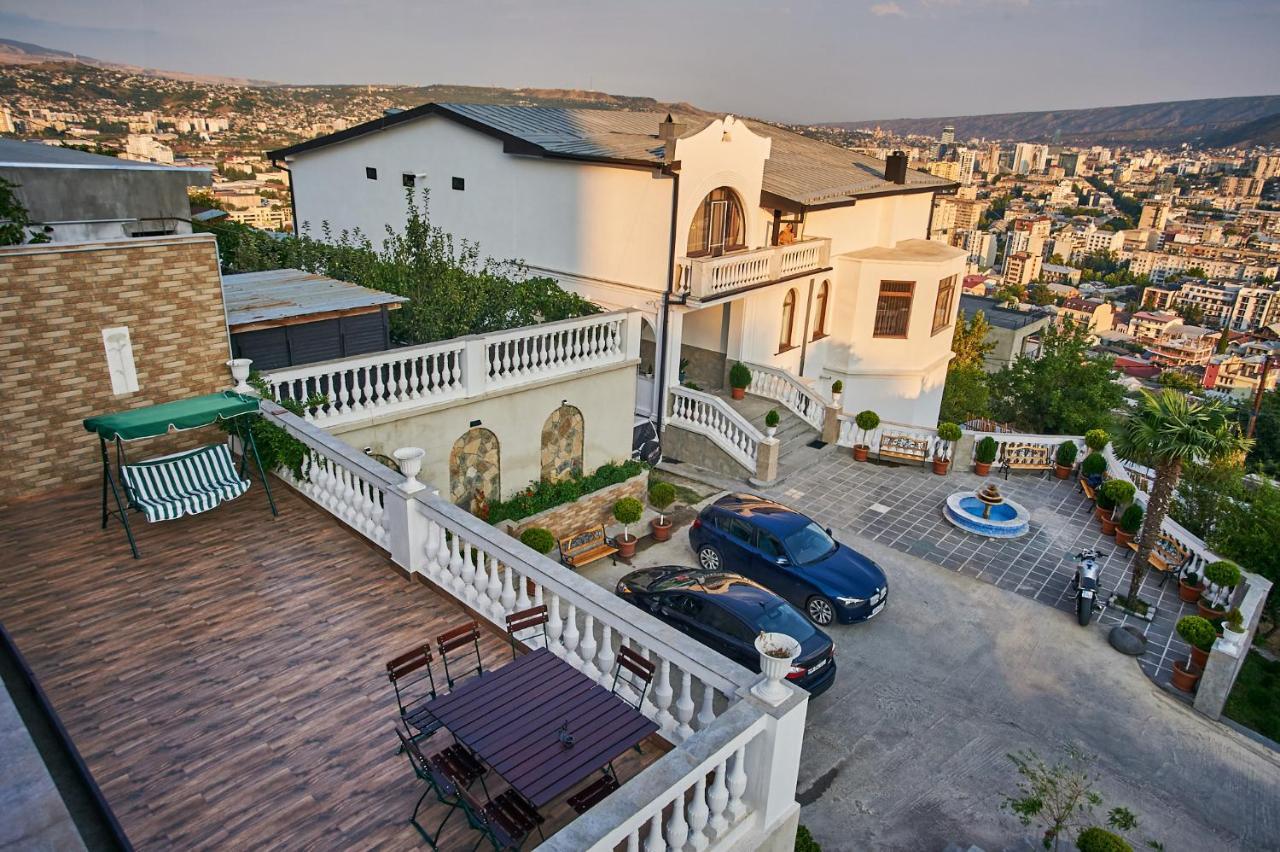 The Hilltop Skyline Hotel Tiflis Dış mekan fotoğraf